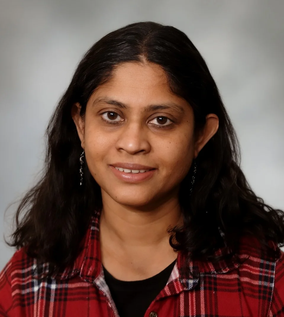 Udani Fernando, Holistic Therapist – Acupuncture and Reflexology at PhysioCare Oshawa